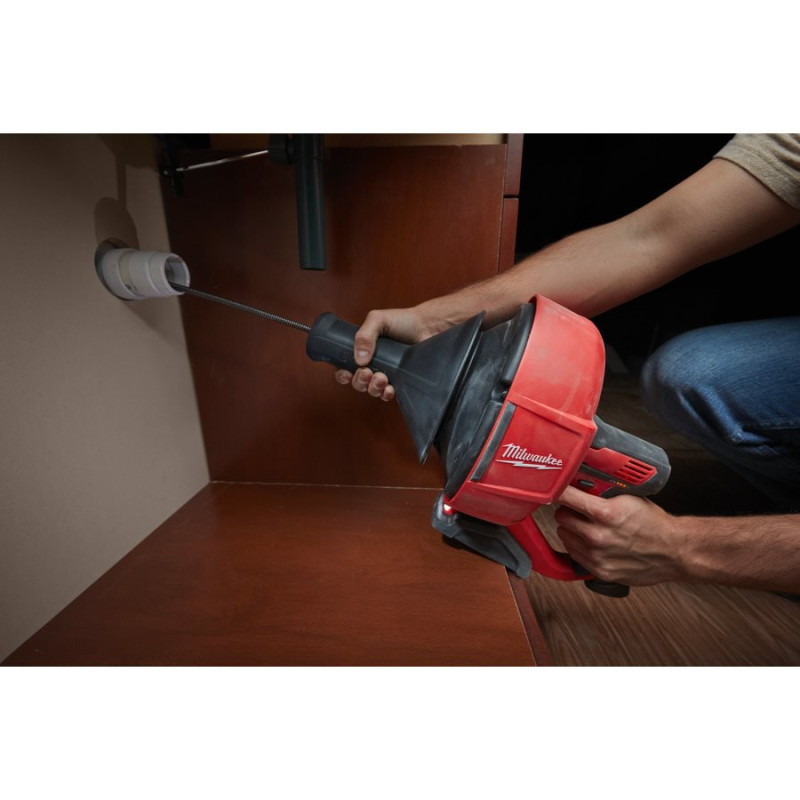 Машина прочистна акумуляторна MILWAUKEE, M12 BDC8-202C, трос 8м (зарядний пристрій С12 С , 2 акумулятори М12 В2 2Аг, відро, карт