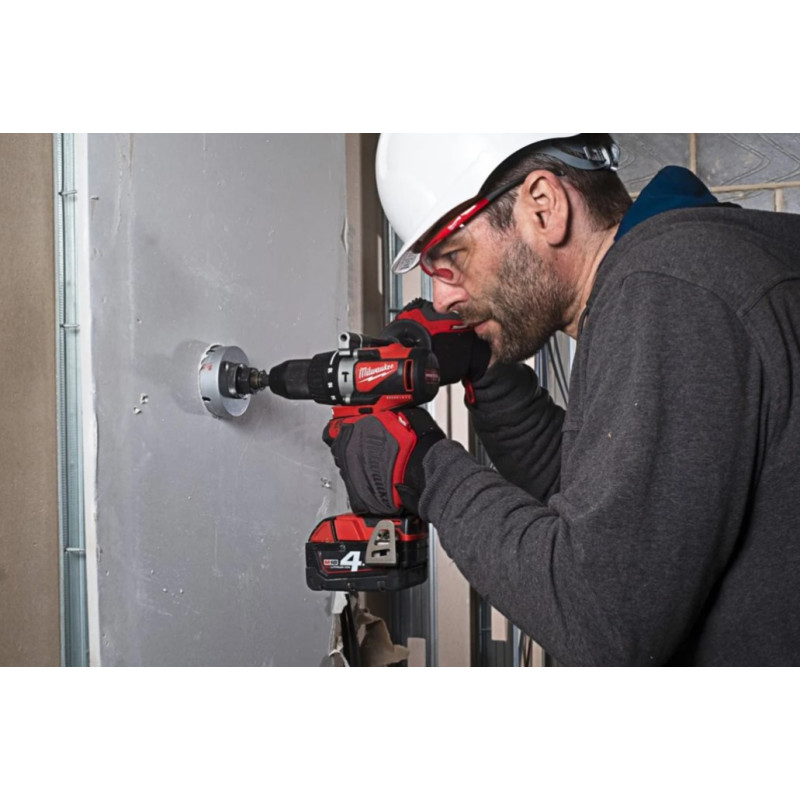 Дриль-шуруповерт з ударом акумуляторний безщітковий MILWAUKEE, M18 BLPD2-502X (зарядний пристрій М12-18 FС, 2 акумулятори М18 В5