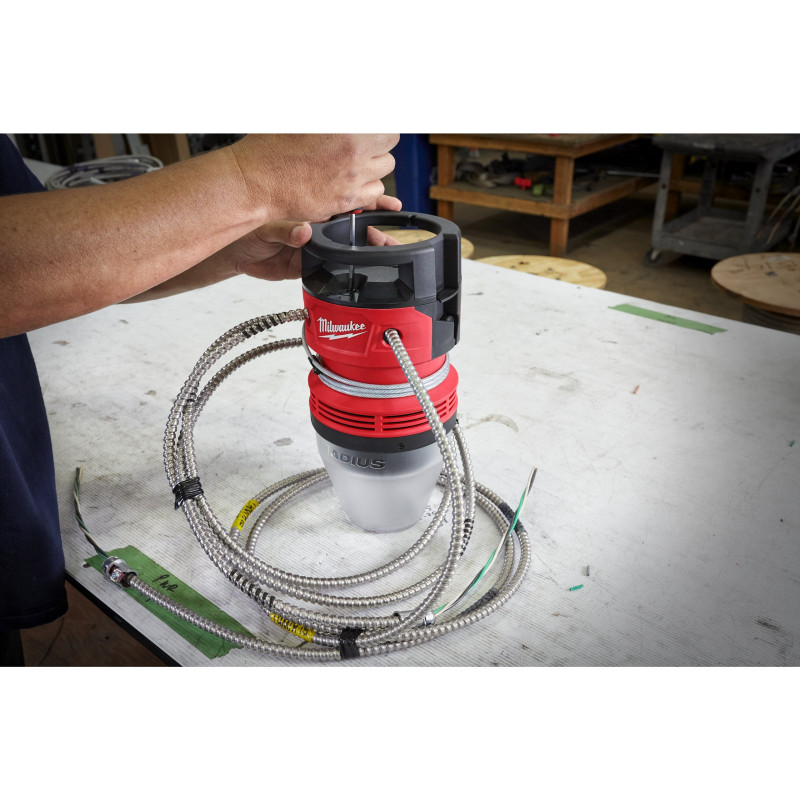 Ліхтар світлодіодний MILWAUKEE, HOBL 7000