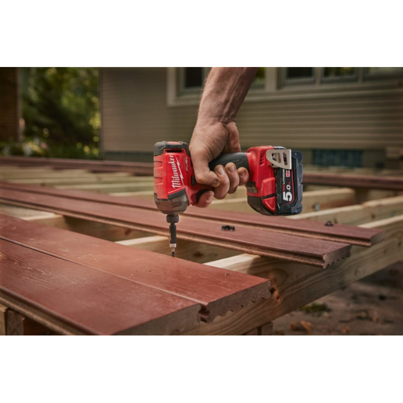 Шуруповерт ударний гідравлічний акумуляторний безщітковий 1/4'' HEX MILWAUKEE, M18 FQID-502X, 50Нм (зарядний пристрій M12-18 FC,