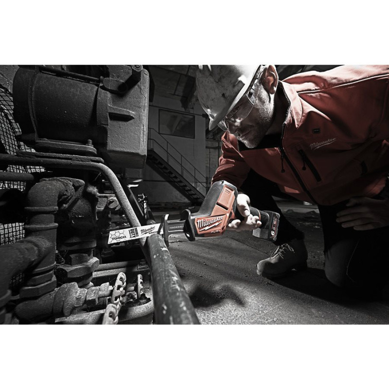 Пила шабельна акумуляторна безщіткова MILWAUKEE, M12 CHZ-402C (зарядний пристрій С12 С, 2 акумулятори М12 В4 4Аг, полотно, кейс)