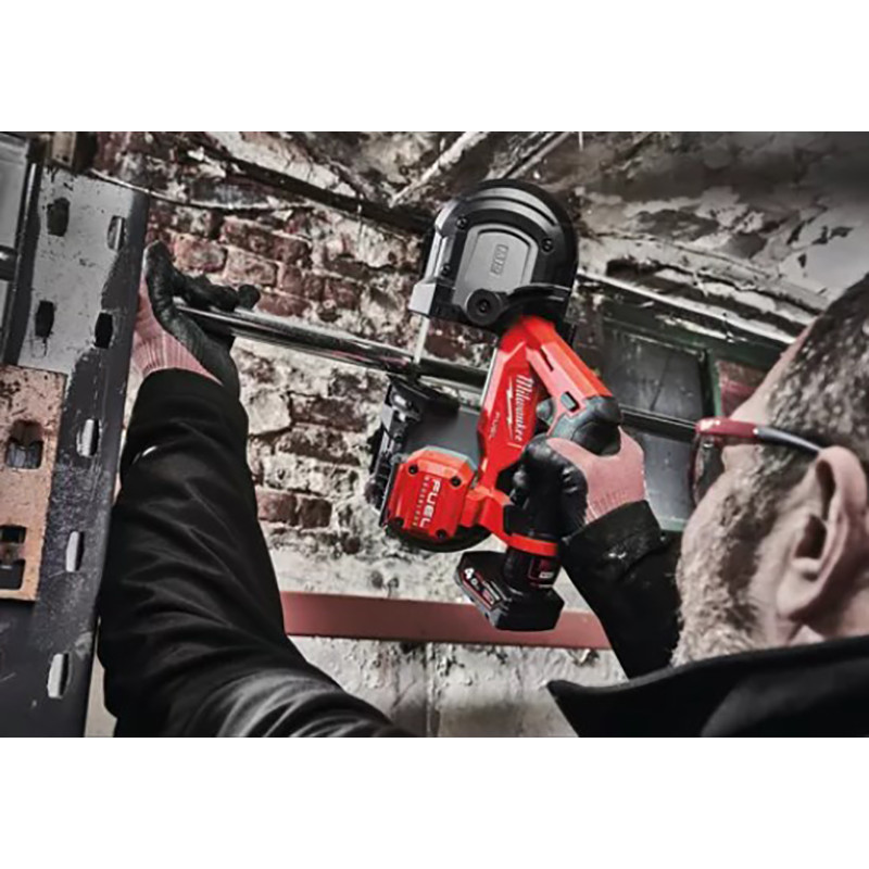 Пила стрічкова акумуляторна безщіткова MILWAUKEE, M12 FBS64-0C, 64мм (каркас, полотно, картонне пакування)