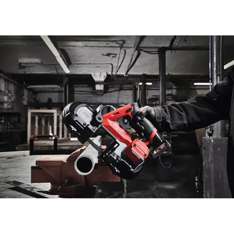 Пила стрічкова акумуляторна безщіткова MILWAUKEE, M12 FBS64-0C, 64мм (каркас, полотно, картонне пакування)