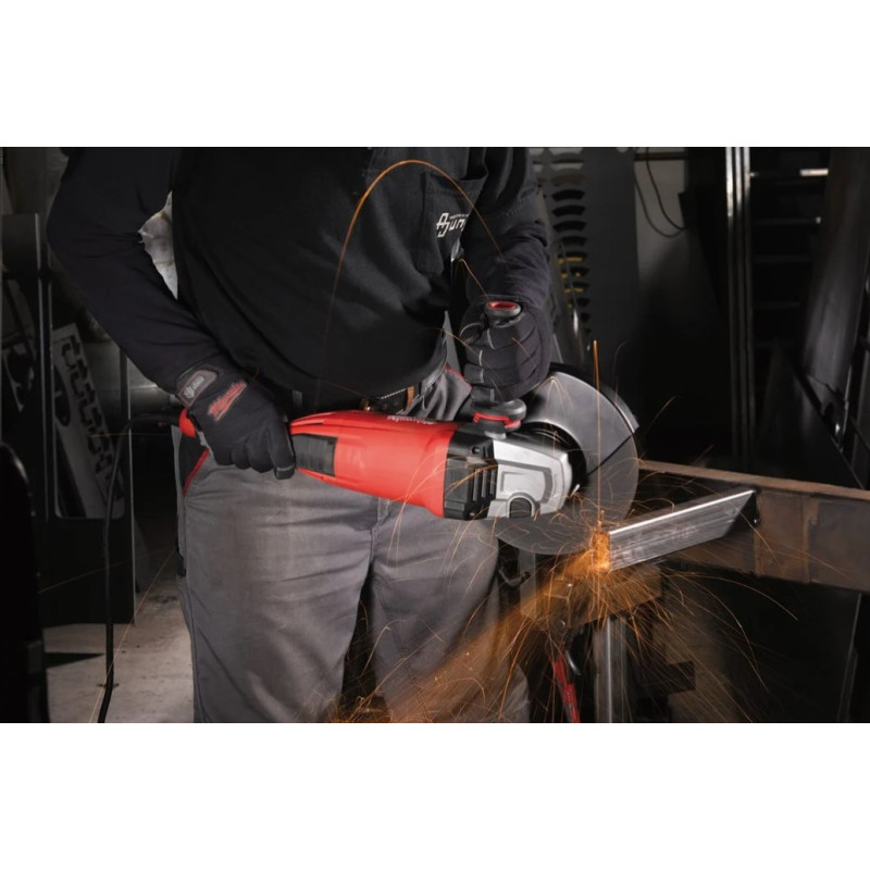 Шліфмашина кутова MILWAUKEE, AGV 22-230 E, 2200Вт, діаметр 230мм (захисний кожух, антивібраційна рукоять, опорна та притискна га