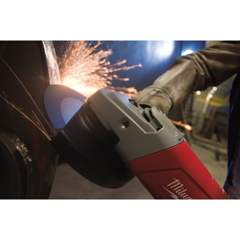 Шліфмашина кутова MILWAUKEE, AGVM 24-230 GEX DMS, 2400Вт, діаметр 230мм (захисний кожух, антивібраційна рукоять, опорна та прити