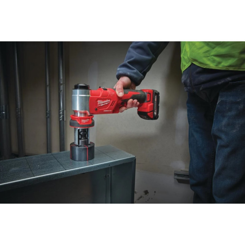 Гідравлічний пробійник для отворів FORCE LOGIC MILWAUKEE M18 HKP-201C 4933451202 (зарядний пристрій M12-18 FC, 1 акумулятор M18
