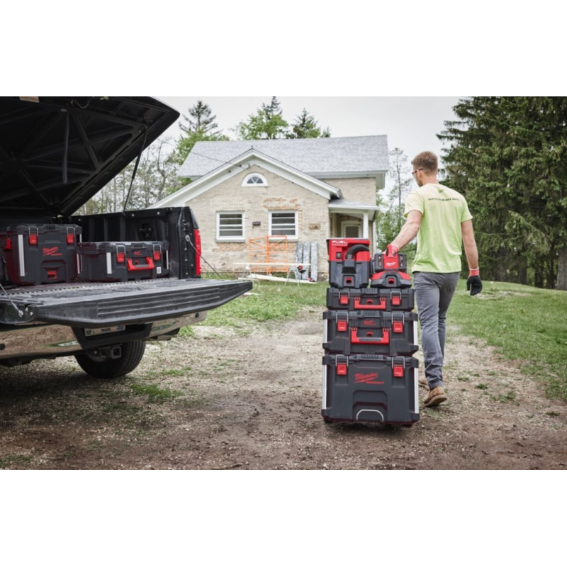 Зарядний пристрій PАCKOUT MILWAUKEE, M18 PC6 (на 6 акумуляторів) (заміна на 4932498551)
