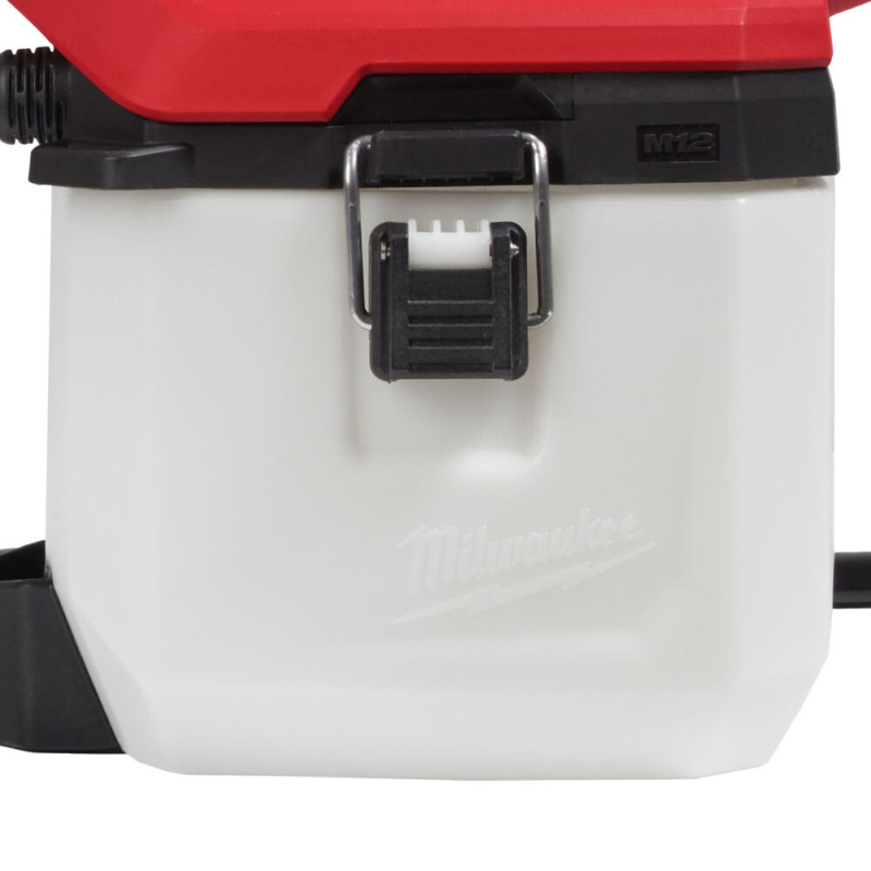 Обприскувач акумуляторний 3,7 літра MILWAUKEE, M12 BHCS3L-201 (зарядний пристрій С12 С, 1 акумулятор М12 В2 2Аг, картонне пакува