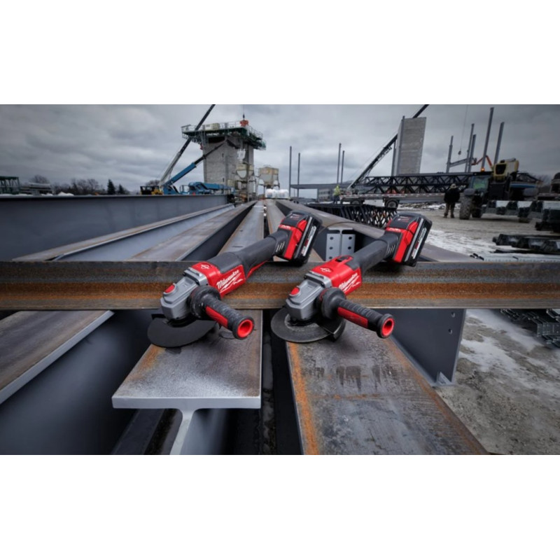 Кутошліфувальна машина акумуляторна MILWAUKEE M18FHSAG125XPDB-0