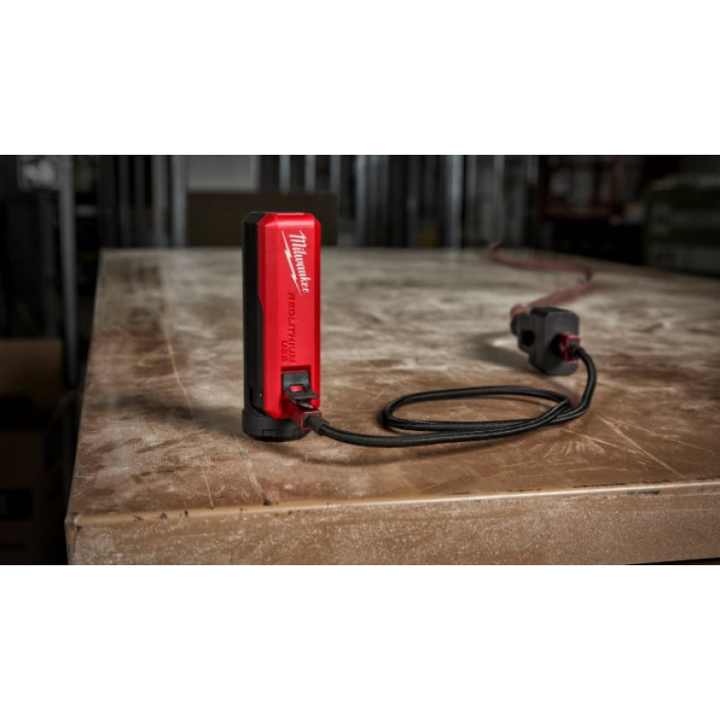 Акумулятор Li-Ion Повербанк 2,1А PPS-301 с зарядним пристроєм USB L4 MILWAUKEE 4932493335