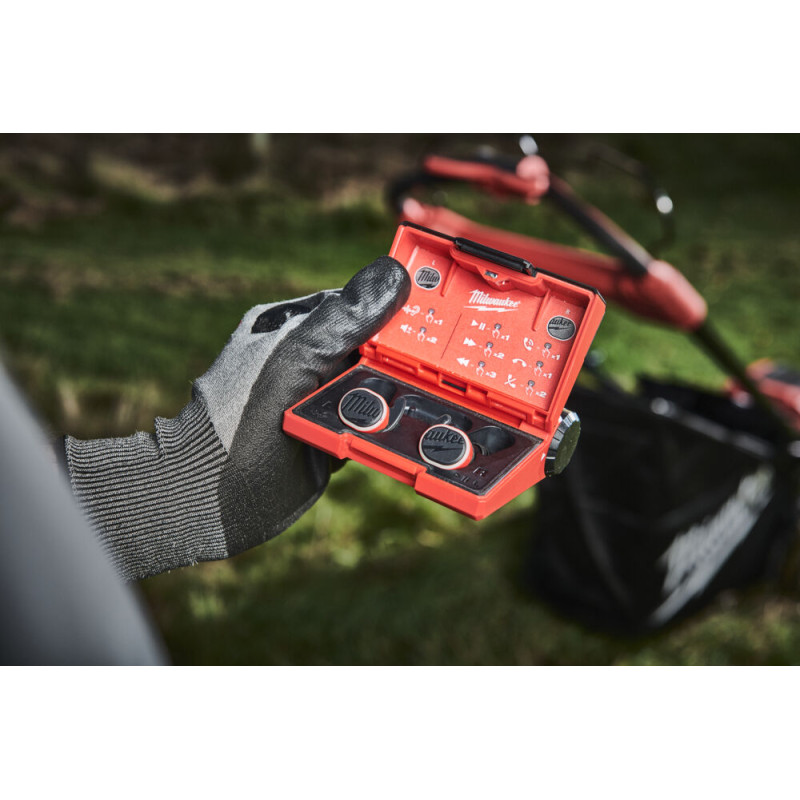 Навушники акумуляторні для работы, с захистом слуху MILWAUKEE L4 RLEPB-301 USB Bluetooth