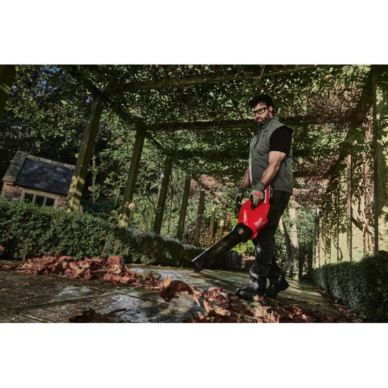 Повітродувка акумуляторна безщіткова MILWAUKEE, M18 FBLG3-0 (каркас, картонне пакування)