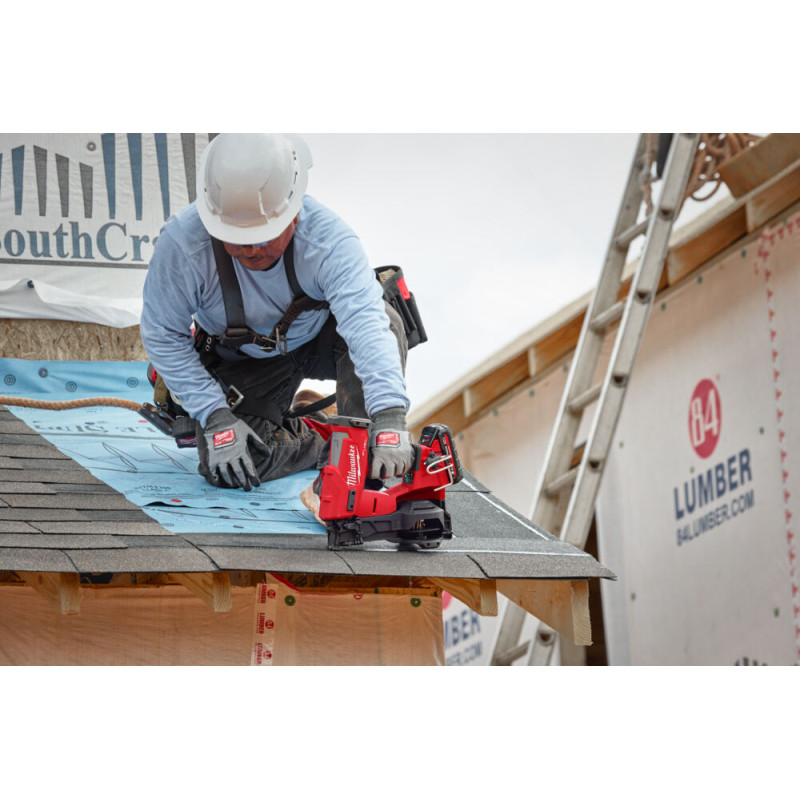 Пістолет цвяхозабивний акумуляторний безщітковий MILWAUKEE M18 FRCN45-302X (зарядний пристрій M12-18 FC, 2 акумулятори М18 НВ3 3