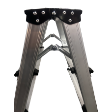 Стремянка 4сх. верх.сх. 0,78м, двостороння